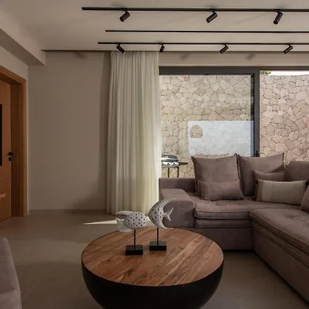 Limnionas Serenity Cave Villa
