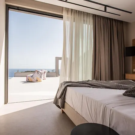 Limnionas Serenity Cave Villa *