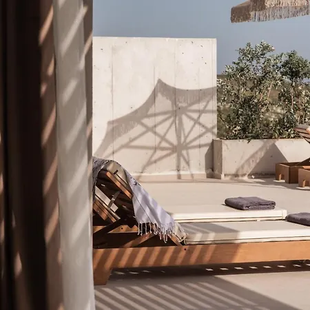 Villa Limnionas Serenity Cave *