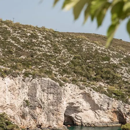 Limnionas Serenity Cave Villa